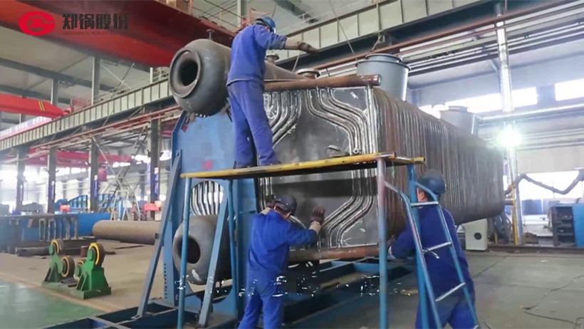 威廉希尔williamhill车间燃气锅炉焊接